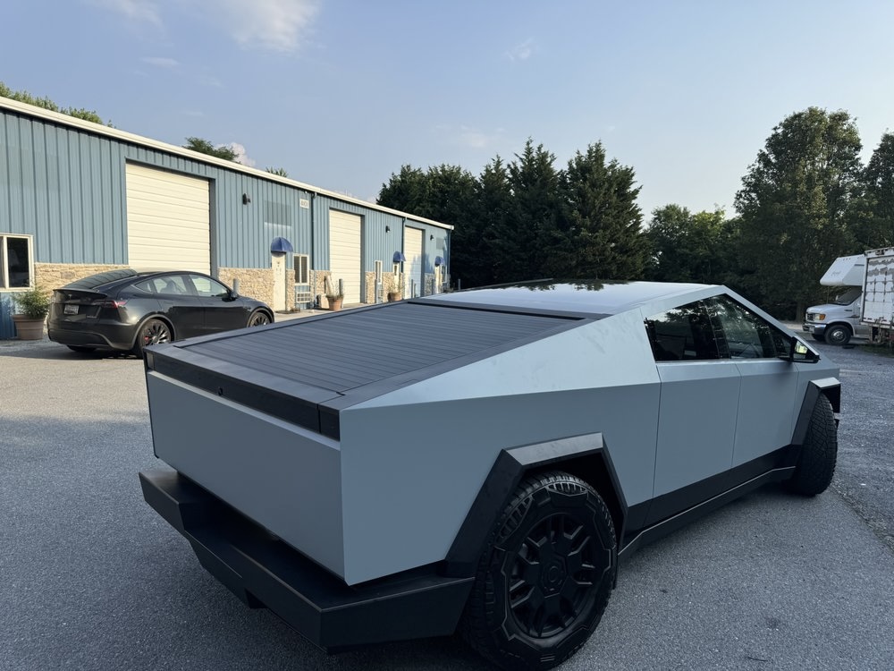 Tesla vinyl color wrap